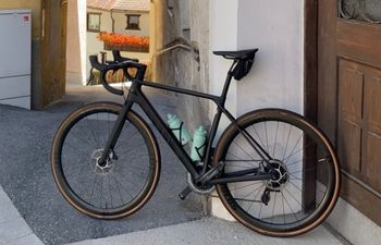Used Canyon Endurace CF SLX 8 Disc eTap 2021 2021 Road & Gravel — image 3 of 3