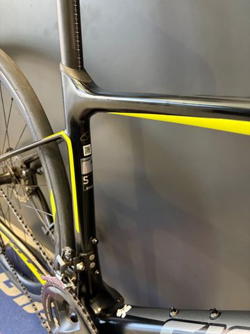 Giant Defy Advanced 1 2018 2018 Road & Gravel d'occasion — image 7 sur 10