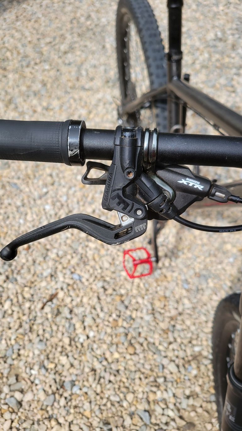 Used Voodoo D-Jab 2016 Mountainbike, Grigio chiaro — image 10 of 15