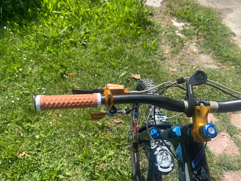 Used Devinci Spartan SRAM GX 2016 Mountainbike, Black, 27.5 (650B) — image 15 of 32