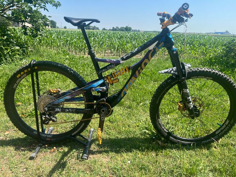 Used Devinci Spartan SRAM GX 2016 Mountainbike, Black, 27.5 (650B) — image 1 of 32