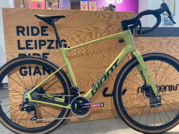 Used Giant Revolt Advanced Pro 0 2026 2026 Road & Gravel