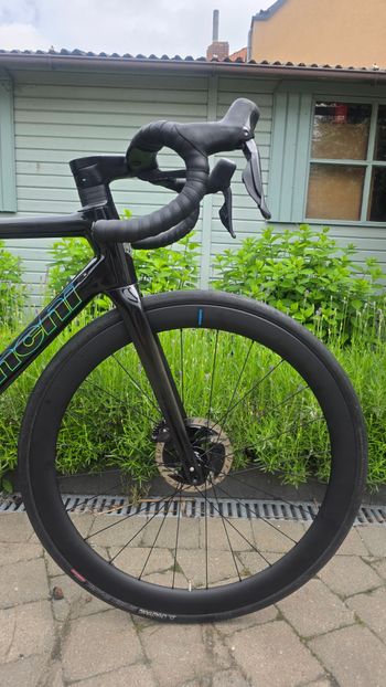 Used Bianchi Specialissima - Ultegra 2022 2022 Road & Gravel — image 5 of 15