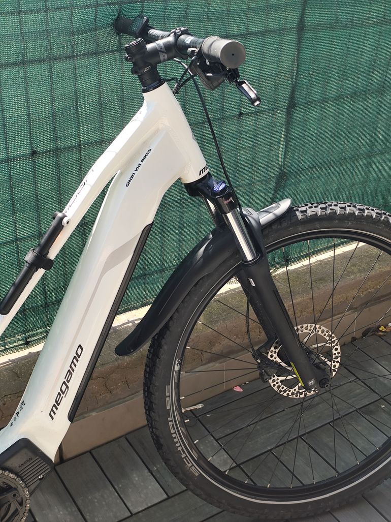 Used Megamo RIDON LOW 630 2023 2023 Mountainbike, Blanco — image 4 of 7