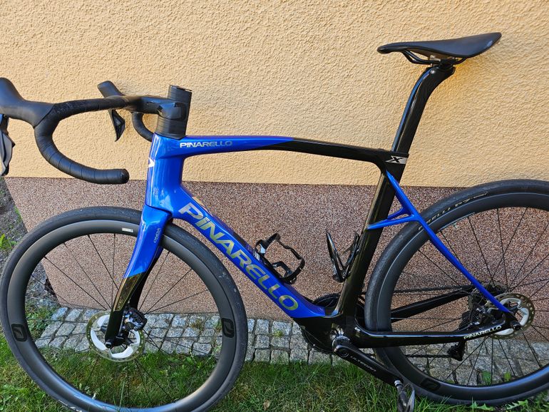 Used Pinarello X7 SHIMANO ULTEGRA Di2 2025 2025 Road & Gravel — image 8 of 10