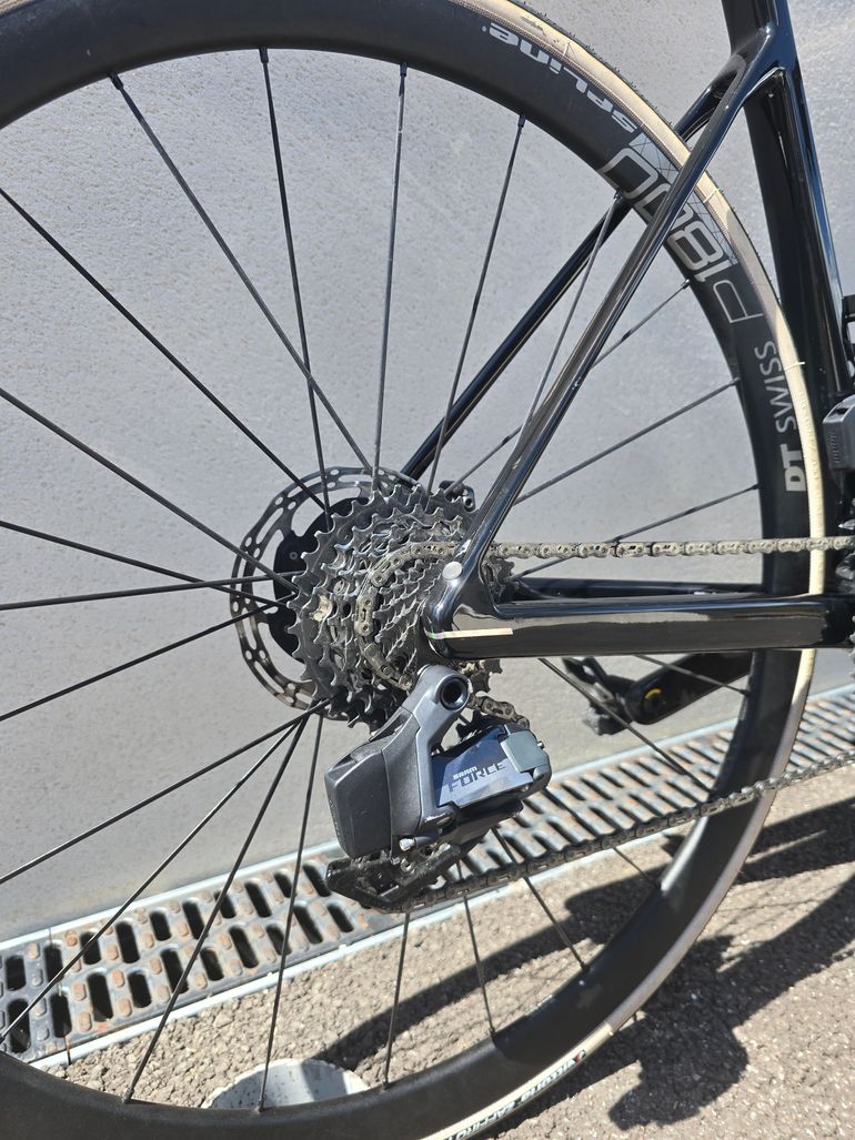 Used BMC Teammachine SLR TWO 2023 2023 Road & Gravel, Black — image 10 of 12