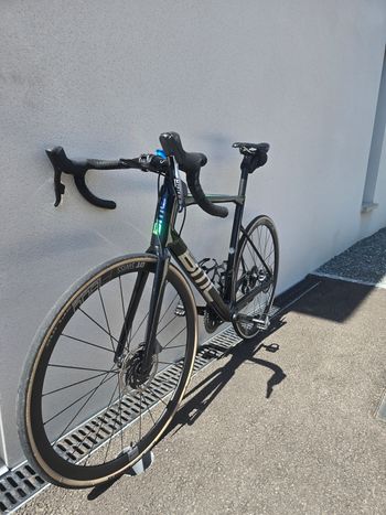 Used BMC Teammachine SLR TWO 2023 2023 Road & Gravel, Black — image 7 of 12