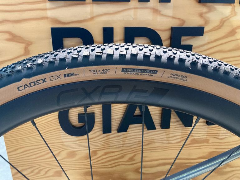 Used Giant Revolt Advanced 0 2025 2025 Road & Gravel — image 6 of 8