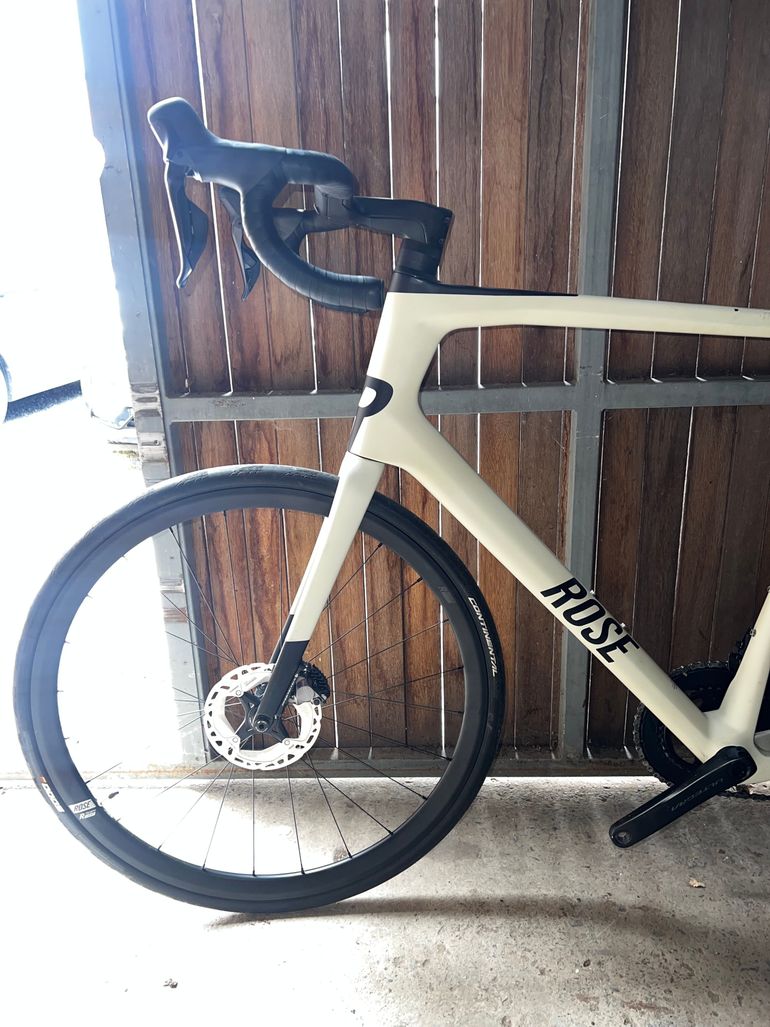 Used Rose Reveal 04 Ultegra Di2 2024 2024 Road & Gravel, White — image 2 of 6