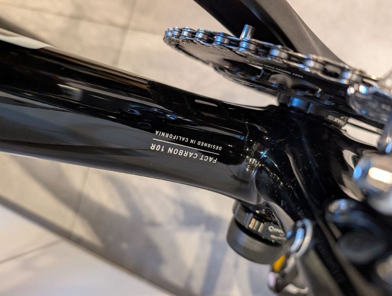 Used Specialized Roubaix 2022 2022 Road & Gravel — image 6 of 10