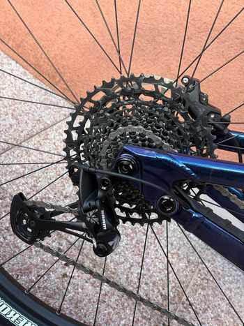 Used Cannondale Habit 3 2024 2024 Mountainbike, Purple, 27.5 — image 3 of 9