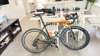 Used Trek Emonda Shimano 105 2023 Road & Gravel, Orange — image 2 of 3
