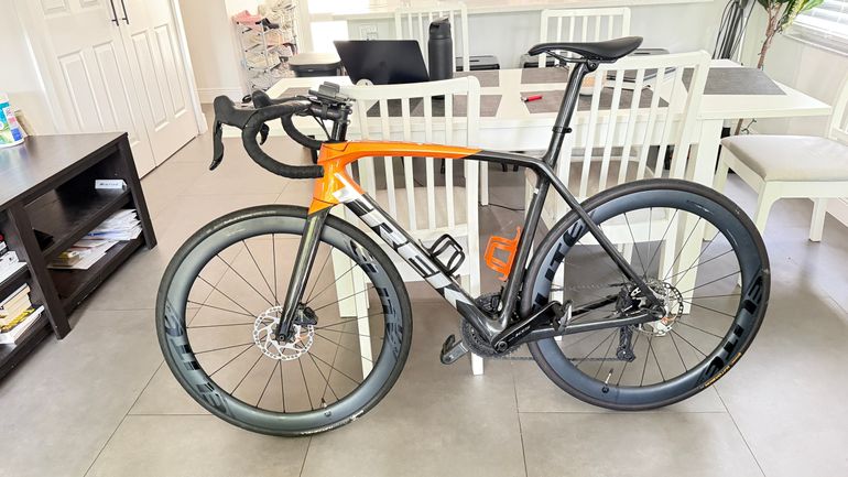 Used Trek Emonda Shimano 105 2023 Road & Gravel, Orange — image 1 of 3