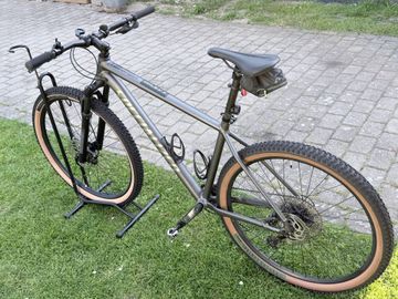 Used Specialized Rockhopper Comp 2025 2025 Mountainbike, Light Gray, 27.5, 29 — image 1 of 4