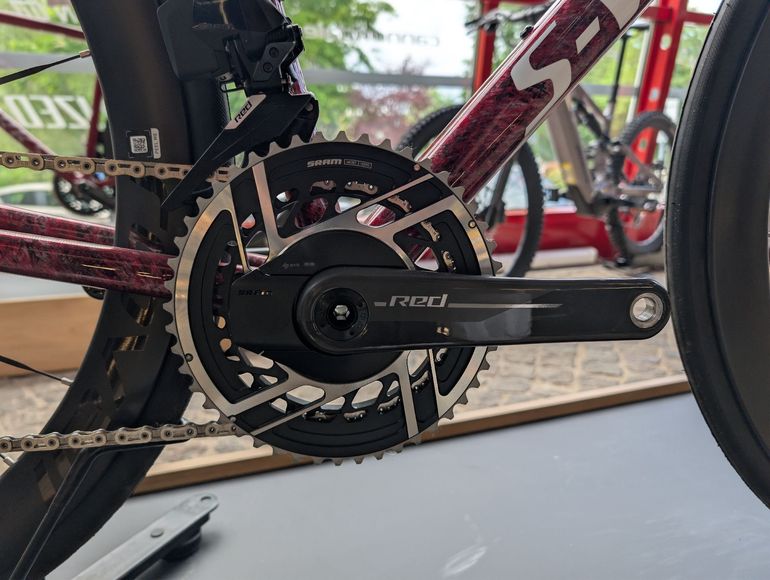 Used Specialized S-Works Tarmac SL8 - SRAM RED AXS 2026 2026 Road & Gravel, Red — image 8 of 8