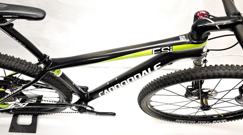Used Cannondale F-Si Carbon 4 2017 2017 Mountainbike, Black, 27.5 — image 7 of 13