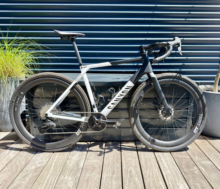 Used Canyon Grail CF SLX 8 Di2 2026 2026 Road & Gravel, White — image 1 of 4