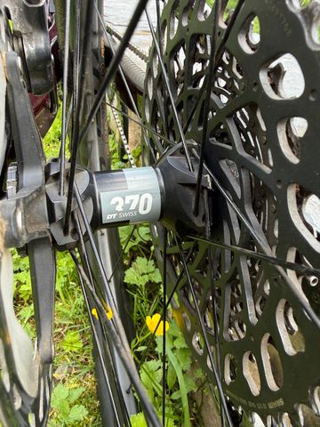 Used Scott Spark 900 2024 2024 Mountainbike, Red, 29 — image 22 of 23