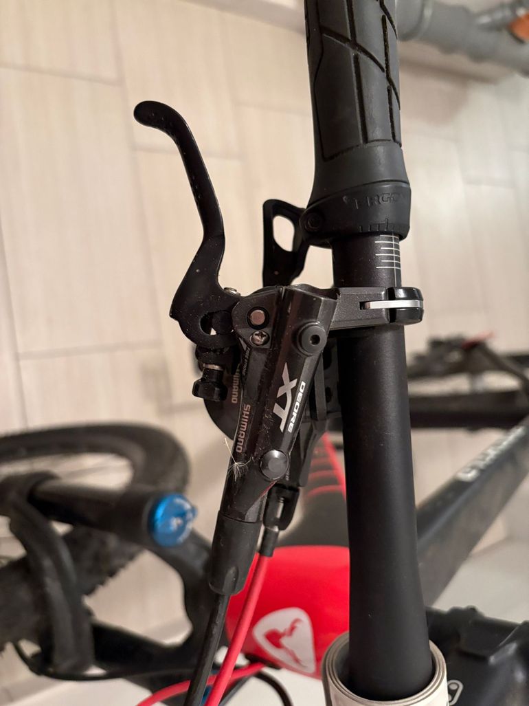 Used Rotwild R.r2 Shimano Deore XT 2018 Mountainbike, Schwarz — image 3 of 4