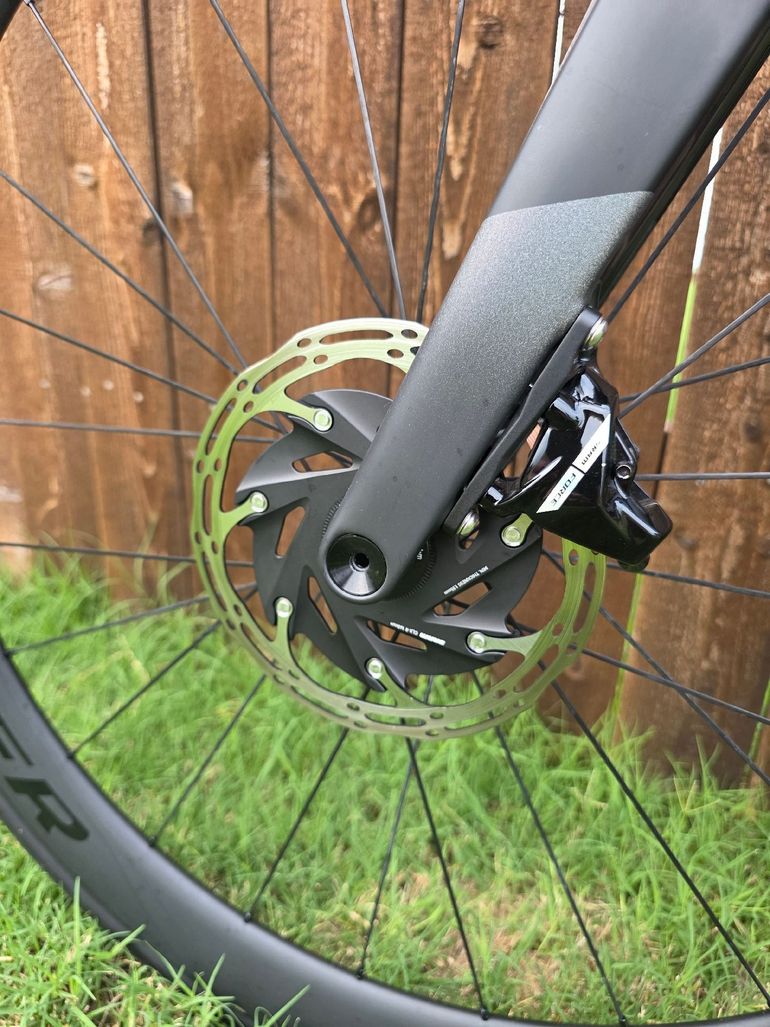 Used Trek Madone SLR 7 AXS Gen 8 2025 2025 Road & Gravel, Black — image 6 of 13