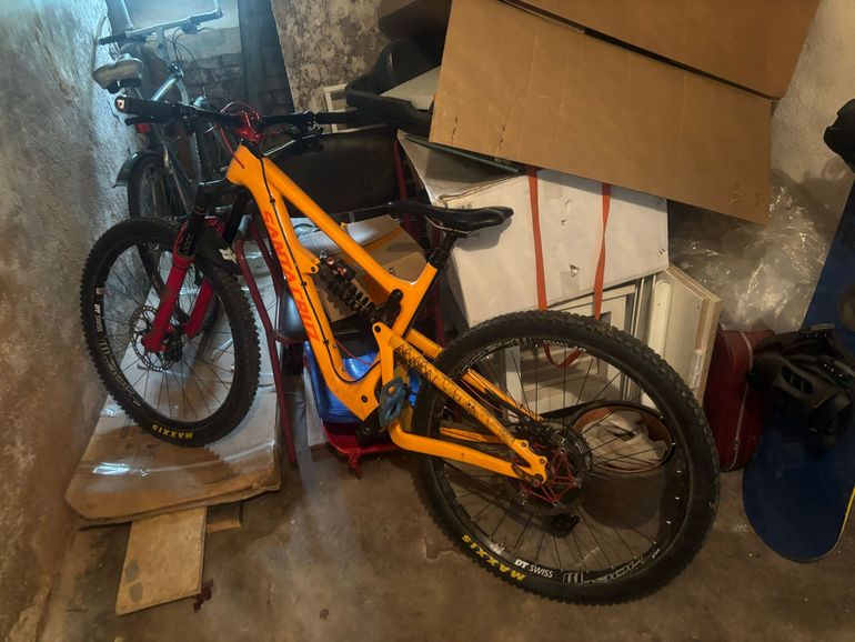 Used Santa Cruz Hightower LT X01 / Carbon CC / 29 2019 2019 Mountainbike, Orange — image 2 of 4