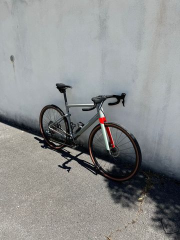 Used BMC Urs SRAM GX Eagle AXS 2023 Road & Gravel, Light Gray — image 5 of 8