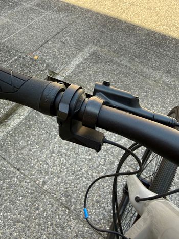 Used Canyon Roadlite:ON Shimano Deore XT 2023 Urban, Light Gray — image 12 of 37