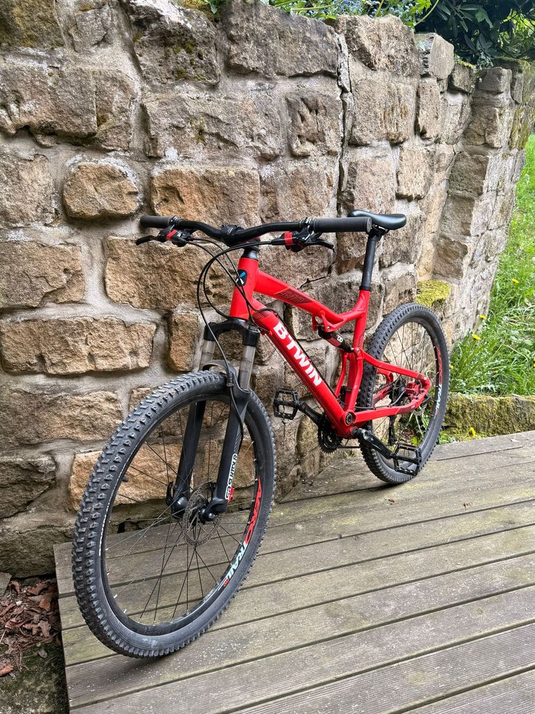 Used B’TWIN B’TWIN Custom Shimano Dura Ace Di2 2018 Mountainbike, Red — image 3 of 3