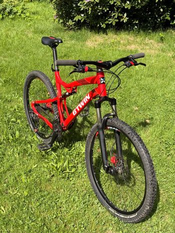 Used B’TWIN B’TWIN Custom Shimano Dura Ace Di2 2018 Mountainbike, Red — image 4 of 8