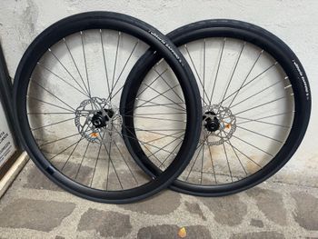 Used Orbea ORCA M30i 2025 2025 Road & Gravel, White — image 12 of 12