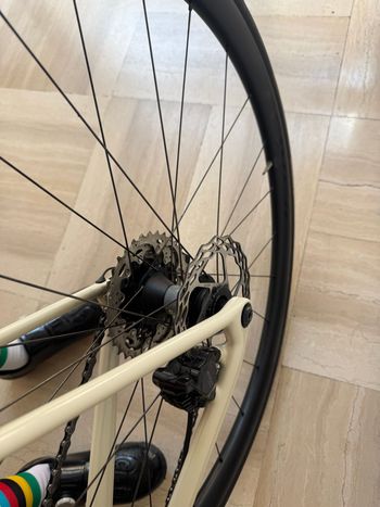 Used Orbea ORCA M30i 2025 2025 Road & Gravel, White — image 7 of 12