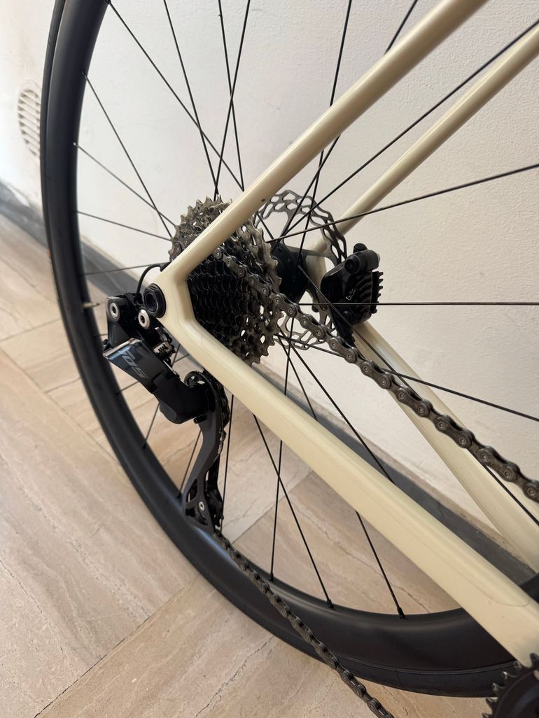 Used Orbea ORCA M30i 2025 2025 Road & Gravel, White — image 5 of 12