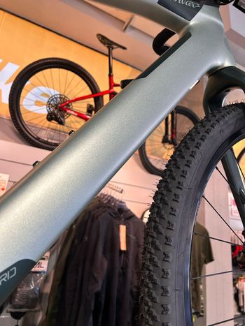 Used Wilier adlar hybrid Wilier adlar hybrid Custom Shimano GRX 2026 Road & Gravel, Light Gray — image 5 of 6