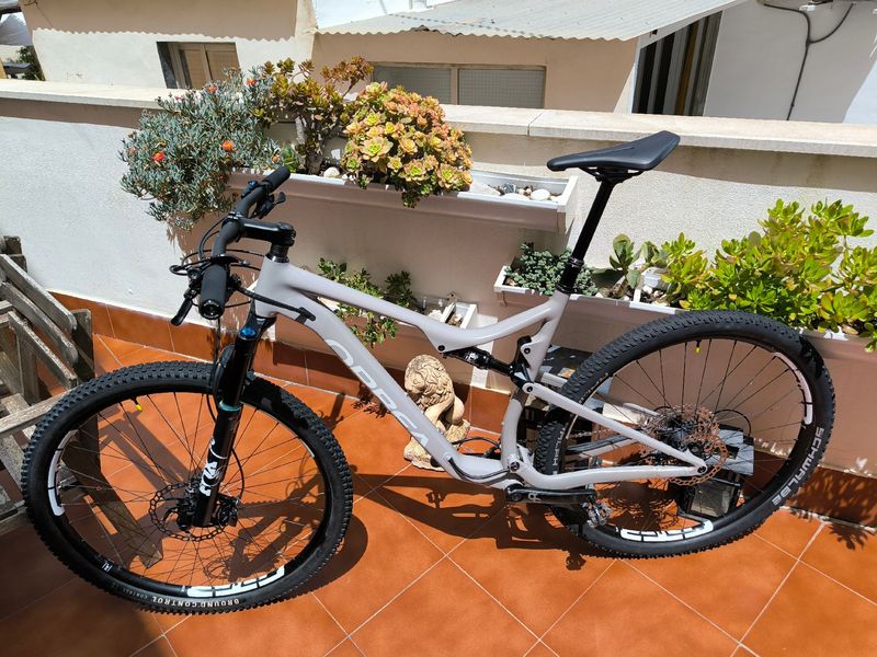 Brugt Orbea OIZ H30 2021 2021 Mountainbike — billede 2 af 10