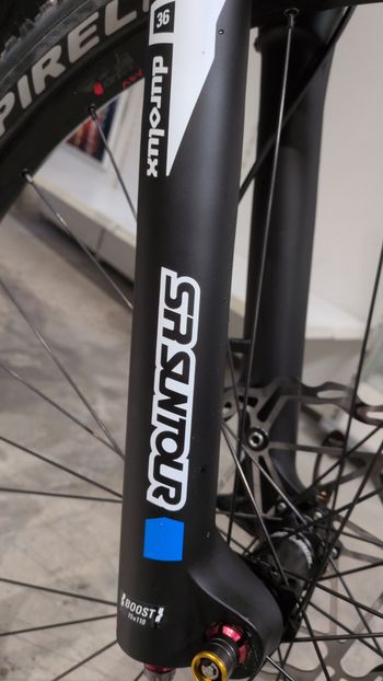 Used Fantic XTF 1.6 Carbon Sport 2025 2025 Mountainbike, Negro — image 20 of 23