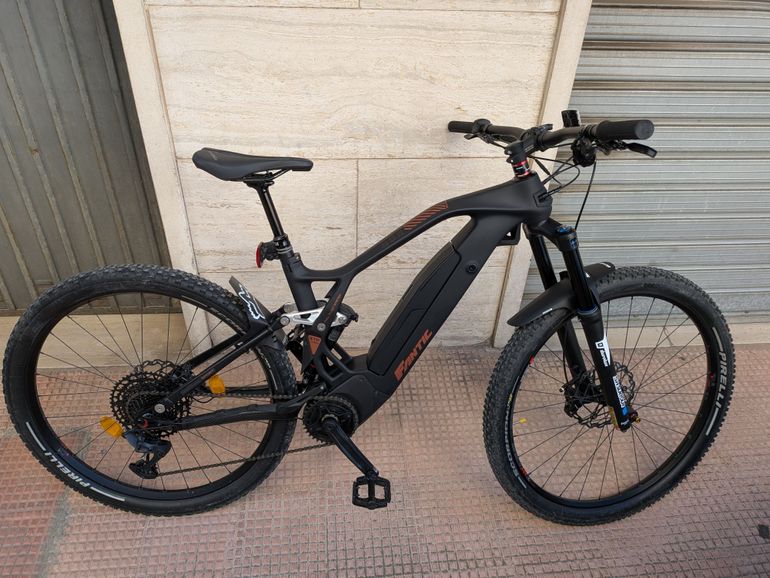 Used Fantic XTF 1.6 Carbon Sport 2025 2025 Mountainbike, Negro — image 11 of 23