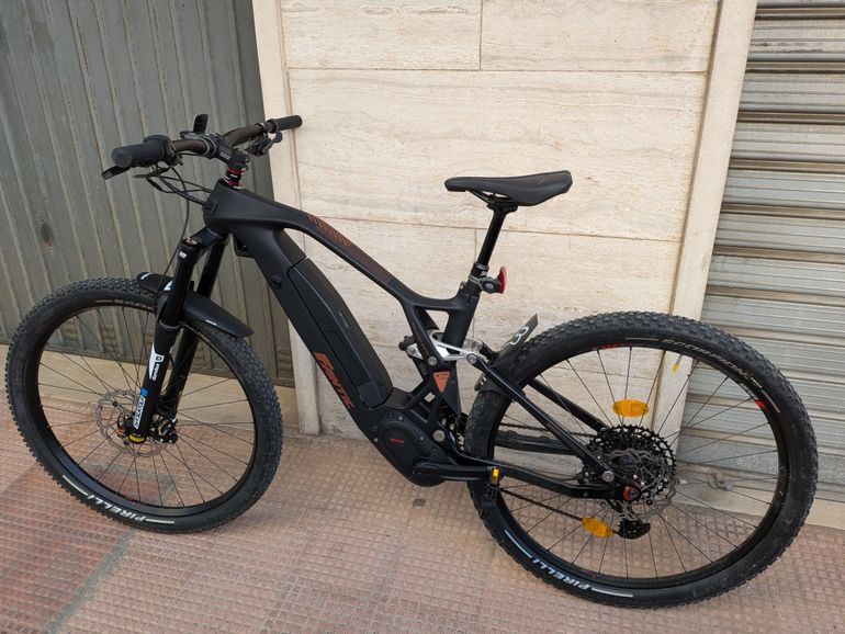 Used Fantic XTF 1.6 Carbon Sport 2025 2025 Mountainbike, Negro — image 7 of 23