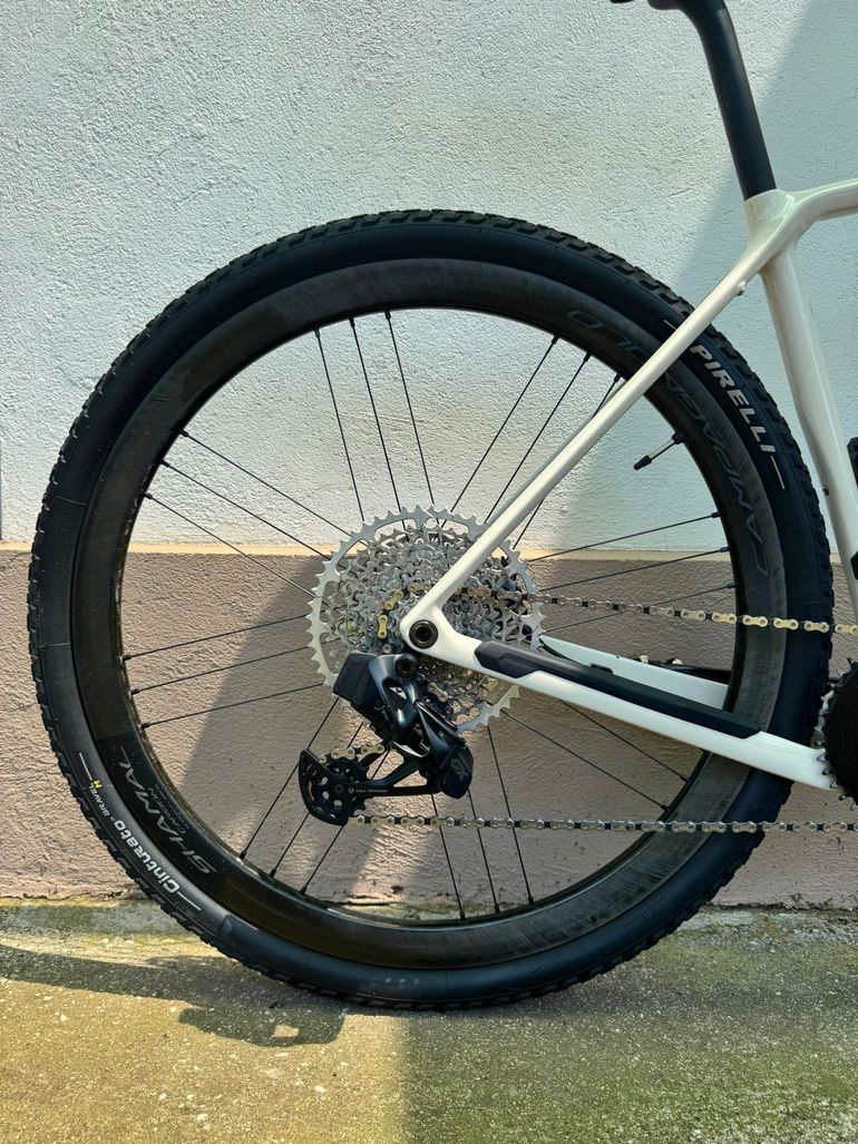 Used Orbea Terra SRAM GX Eagle 2025 Road & Gravel, Blanco — image 4 of 15