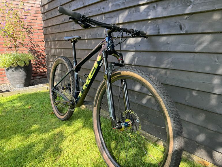 Used Trek Procaliber 9.6 2022 2022 Mountainbike, Blue, 29 — image 5 of 5