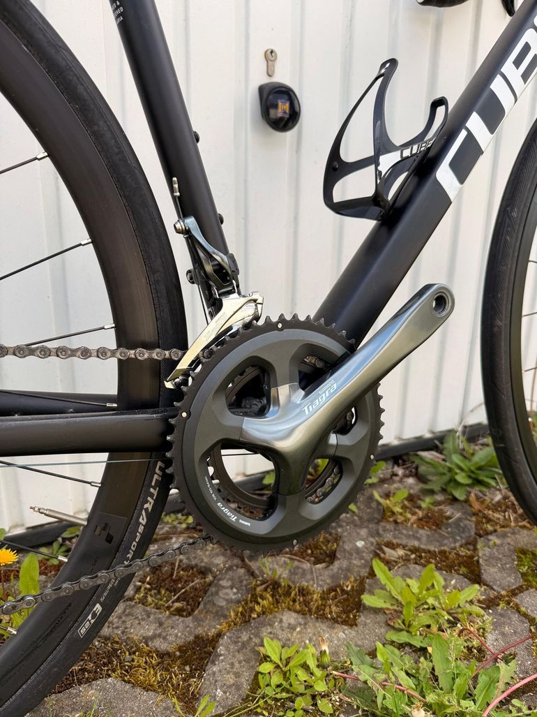 Used CUBE ATTAIN RACE 2024 2024 Road & Gravel — image 6 of 8