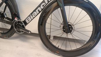 Used Bianchi Oltre SRAM Red eTap AXS 2025 Road & Gravel, Black — image 7 of 7
