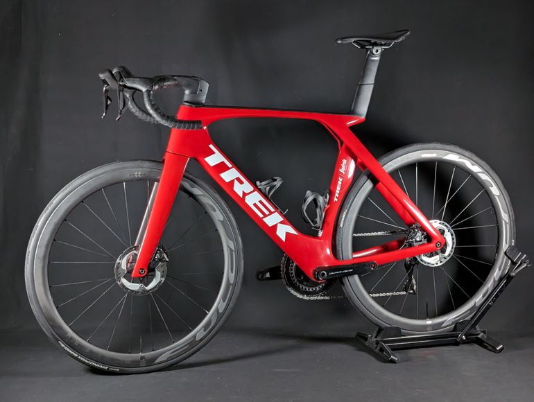 Used Trek Madone SLR 9 Gen 7 2024 2024 Road & Gravel, Red — image 4 of 22