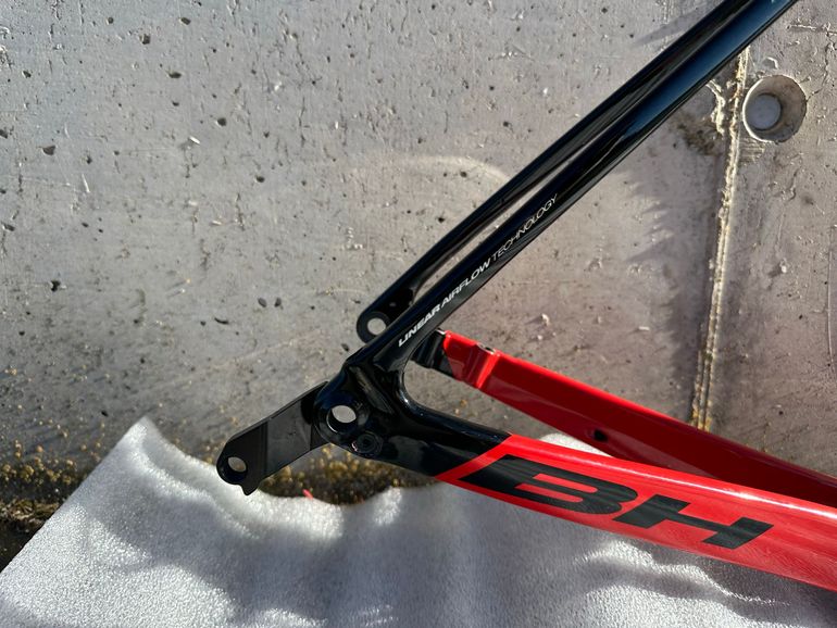 Used BH Aerolight Frameset 2025 Road & Gravel, Red — image 6 of 16