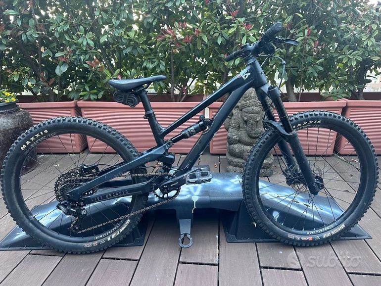 Used YT Industries Jeffsy Primus 24 2022 2022 Youth — image 6 of 6