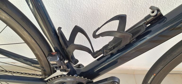 Used Canyon Ultimate CF SLX 8.0 Di2 2020 2020 Road & Gravel, Blue — image 14 of 17