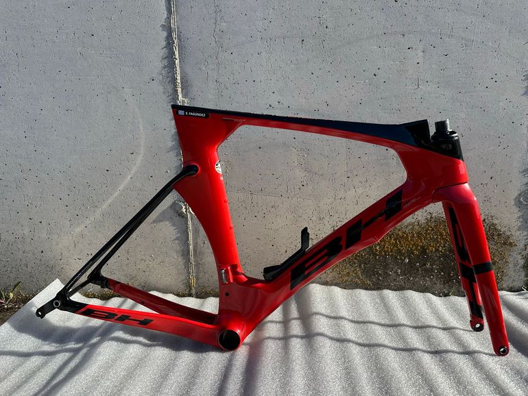 Used BH Aerolight Frameset 2025 Road & Gravel, Red — image 1 of 17