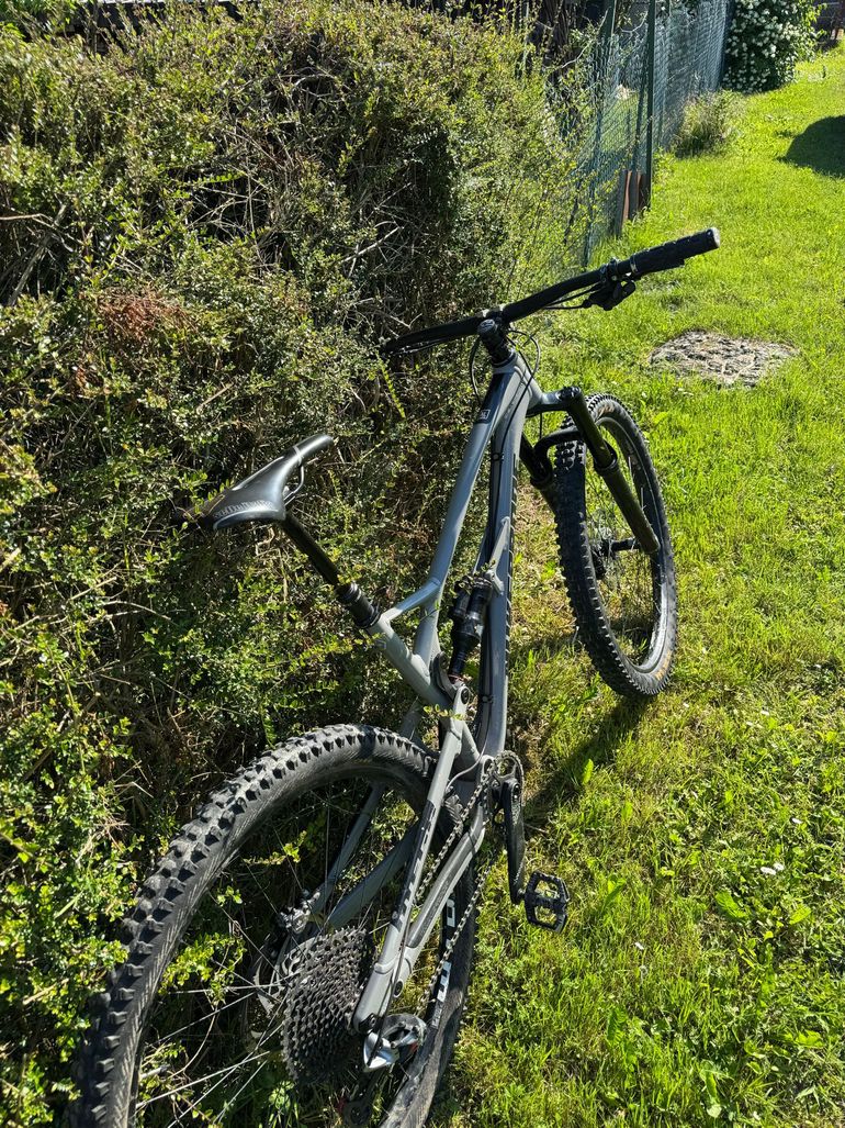 Used Nukeproof Mega Sram Eagle Transmission X0 2020 Mountainbike — image 7 of 7