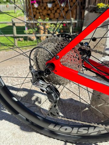Used Noko Custom Shimano GRX 2025 Road & Gravel, Red — image 4 of 9