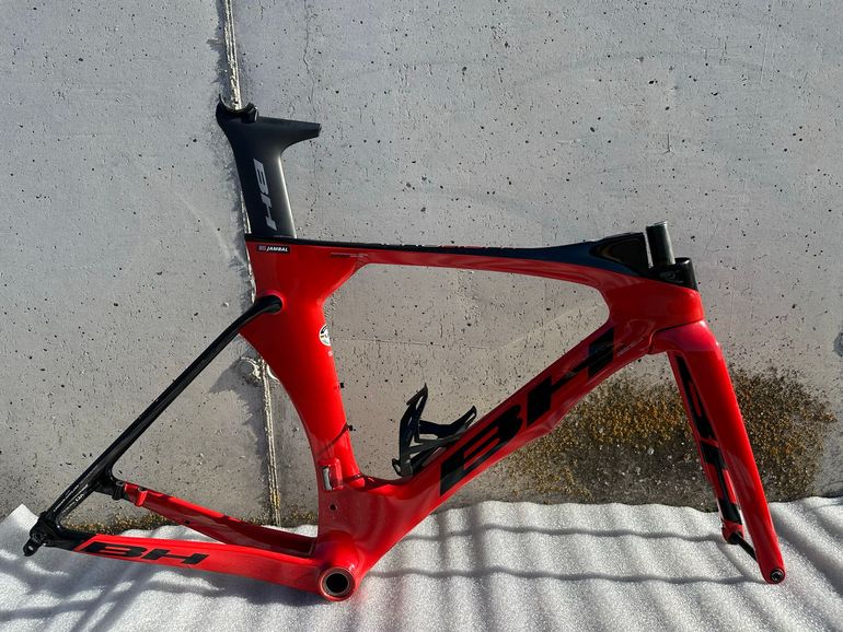 Used BH Aerolight Frameset 2025 Road & Gravel, Red — image 1 of 14