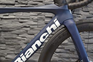 Used Bianchi Oltre Comp 2026 Road & Gravel, Blue — image 2 of 3